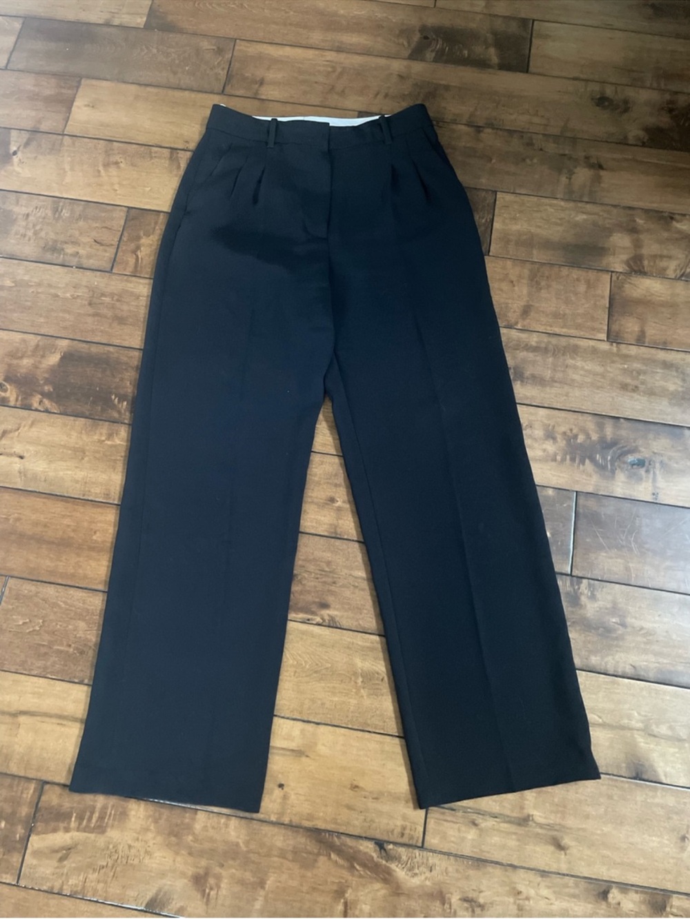 Aritzia Effortless High Rise Pants